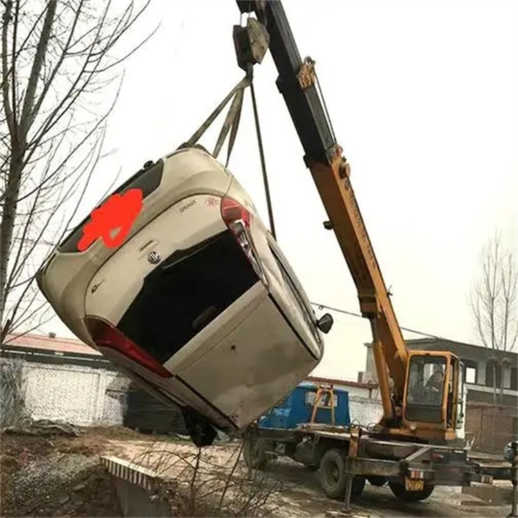 偃师随时待命，吊车24小时道路救援服务全解析